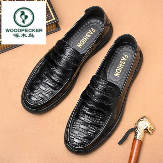 Woodpecker 2025 summer new men's shoes one-foot leather shoes men's soft-soled lazy shoes men's casual shoes internet celebrity beans shoes men 826 black [Holved foot cover] 38