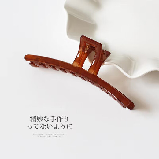 New style, simple and stylish, large, single-line clip, temperament, back of head, jelly color, shark clip, gray