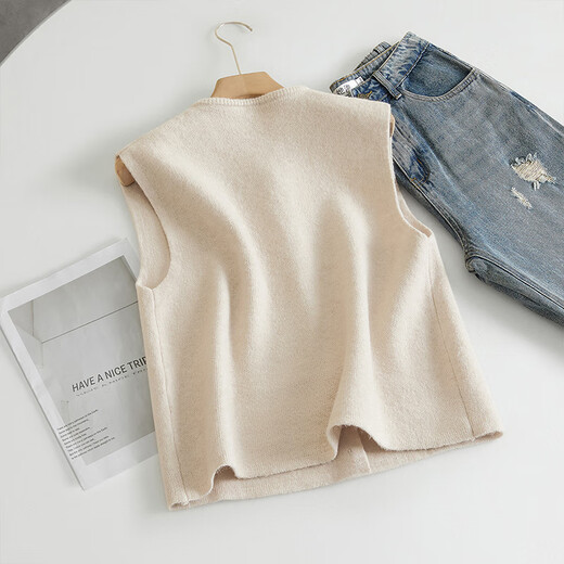 She pool single breasted vest 2025 autumn new women's round neck sleeveless knitted vest simple vest