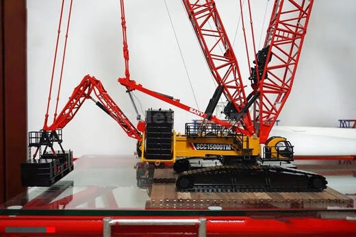 Wen Yijia customized alloy engineering machinery crane Sany Heavy Industry 1600 crane model simulation toy collection display vehicle burgundy Sany SCC15000TM engineering transport truck