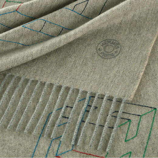 Hermes (Hermes) Bufanda masculina Pure Cashmere Knit H Perpetuel Tassel Tassel Long Shawl Buff 2025 Nuevo estilo avena verde