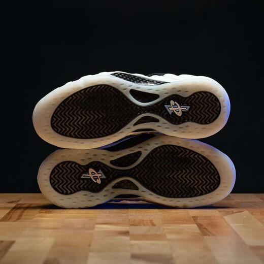 Nike Air Foamposite One Copper Spray Männer und Frauen Retro Casual FZ9902-001 Offizielles Flaggschiff authentisch FZ9902-001 Kupferspray 2024 Edition 42.5