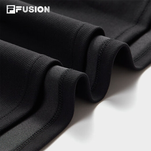 Robe tricotée Fila Fusion pour femmes 2025 Été Nouvelle jupe T-shirt irrégulière à la mode, noir - BK S 160 / 80A / S
