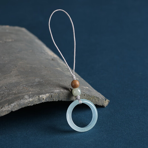 CHUXIANG Tianshan Cui Ring Jade Mobile Phone Lanyard Ring Buckle Hetian Jade Mobile Phone Chain Pendant Anti-Lost U Disk Ornament Agarwood + Hotan Jade Green Floating Flowers Random Darkness A23-204