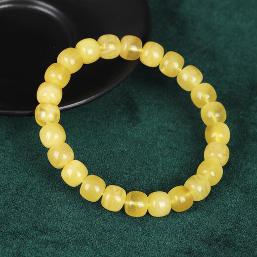 Longyin beeswax bracelet for women, Russian material, white flower nectar, chicken oil, yellow amber Buddha beads bracelet, men's single circle toy birthday gift, 8mm*9mm bucket bead style