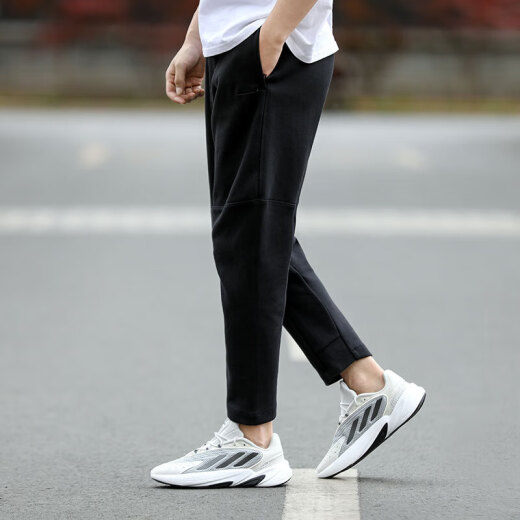 阿迪达斯 （adidas）运动裤男裤春季休闲裤卫裤宽松加厚防风小脚裤学生长裤GP1015 HE9894黑色 M