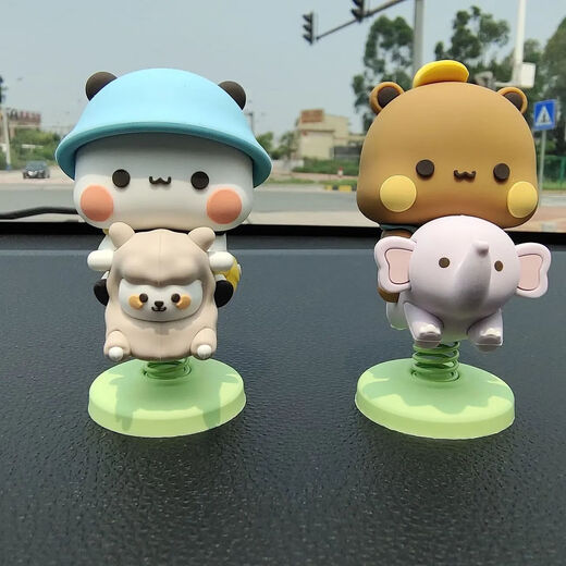 New Yi Er Bu Bu rocking car center console ornaments in the car cute supplies couple dolls Trojan style Yi Er He Bu Bu 2 pcs