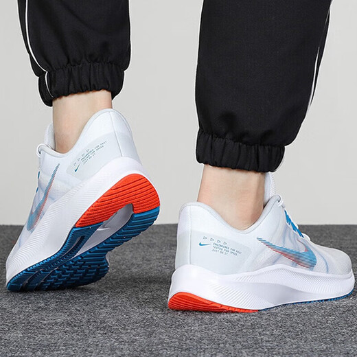 
Nike (NIKE) men's shoes Spring new sports shoes REVOLUTION 7 mesh breathable casual shoes lightweight cushioned running shoes DA1105-101/QUEST 4/white and blue flying line 40.5