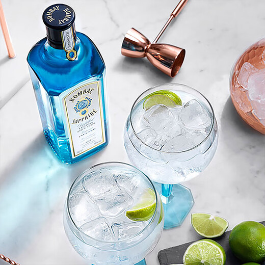 Mumbai Sapphire UK Gin Sapphire Gin Importé Vin étranger MUST HAUT 750 ML 1 BOUTEILLE MUMBAI SAPPHIRE GIN