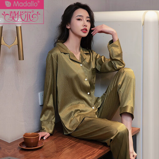 Pyjama modal pour les femmes au printemps et automne et à la glace d'été Senk-Sensing Internet célébrité Herringbone Simple Long Man à manches longues