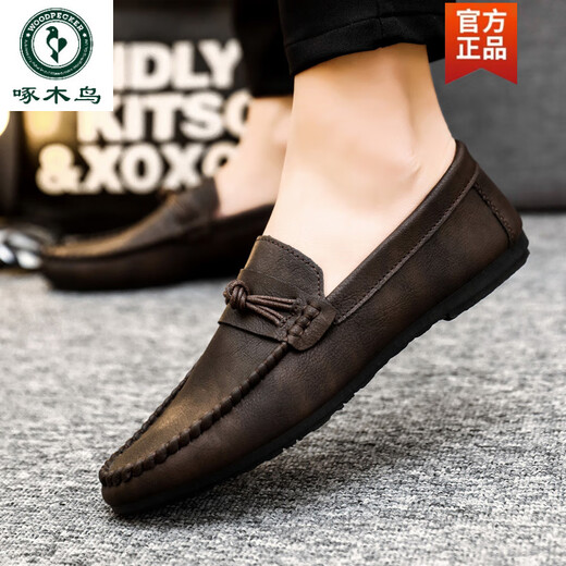 Zapatos de gorro de pájaros carpinteros trabajos de negocios coreanos zapatos de cuero casual de cuero transpirable y versátiles zapatos para hombres 2025 Spring D826 Negro 39 Pequeño