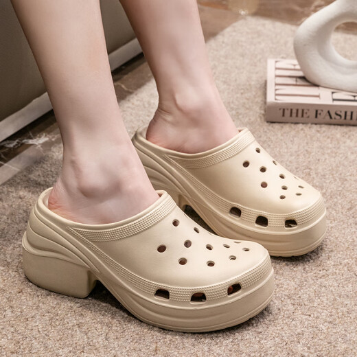 
She enjoys her enjoys hole shoes women's beach shoes sandals thick sole high heels outside slippers TQ698 white 35/36