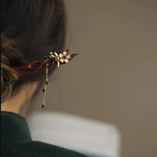 Crystal hairpin ancient style hairpin comb women's sandalwood comb gift box birthday gift for girls to give to girlfriends high-end niche practical TS470 rosewood comb + hairpin-gift box set