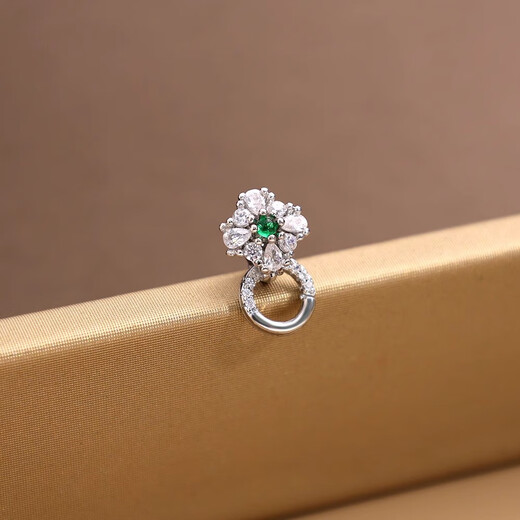 Sen uses diamond-encrusted high-end buckle head plated with 18k gold pearl necklace connecting buckle head DIY jade pendant sweater chain with gold universal buckle