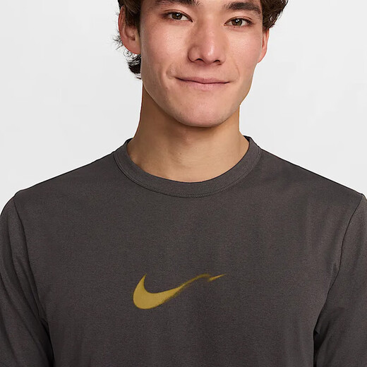 耐克（NIKE）【滔搏运动】男子AS M NK DF UV HYVERSE SS OPP2针织无领短T HV4882-299 XL
