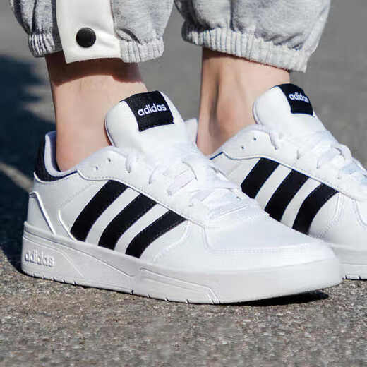 Chaussures officielles des navires officiels Adidas, nouvelles chaussures de sport d'été, chaussures d'entraînement résistantes à l'usure, chaussures de planche à roulettes, chaussures décontractées respirantes, hommes 9195-cuir blancs à trois rayures 39