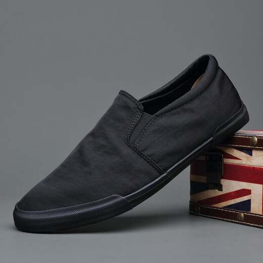 NEWMER INTERNATIONAL MARQUE LURXE CHAISSOIRES MENS CHOSE COMMOSEMENTS MEN'S 2025 NOUVELLE CHAUSSEMENTS BESOINT ON ONE FOTS CAS CASCH