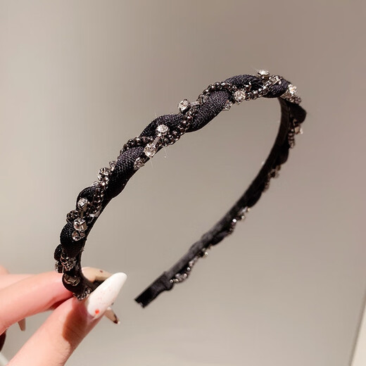 Xianyi black high-end hairband, thin style, 2025 new style headband, high-end braided hairpin, French fashion headwear, black rhinestone thin edge hairband