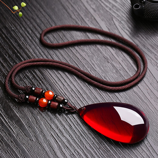 Shuque natural blood amber water droplet pendant bead chain for men and women Ping An Wu Shi brand necklace raw stone amber lanyard sweater chain Blood amber Wu Shi brand lanyard style