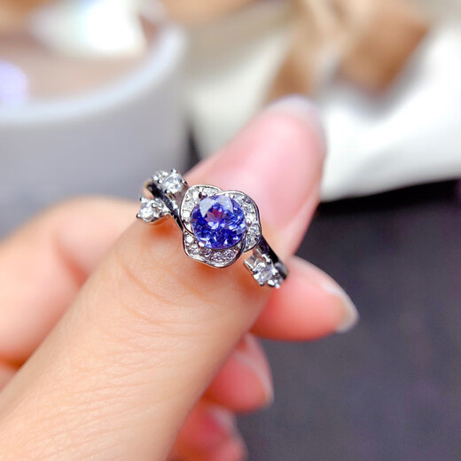 OEMG natural tanzanite ring s925 sterling silver fashionable exquisite fresh flower style 5*5mm exquisite and compact