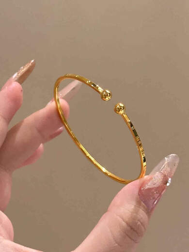 France's Michelle France Michelle Aperture Round Bead Bracelet 18K Gold Plain Circle Smooth Living Bracelet 18K Gold Bracelet Thin and Elegant