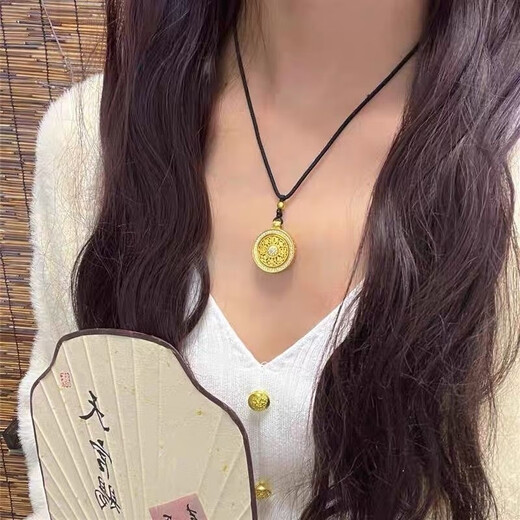 GRAYCEWODY Old Phoenix 999 gold gold-plated silver new auspicious eight-treasure compass necklace pendant diamond wool chain small fragrance rotating model eight-treasure compass with diamonds (single pendant