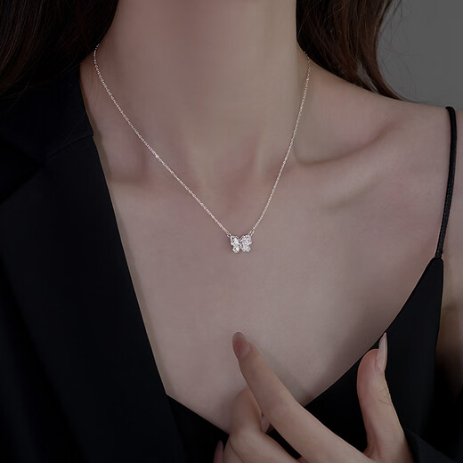 LAOMIAO 999 Collier de papillon en zirconium en argent sterling pour femmes 2025 Nouveau collier de la clavicule de conception de niche de luxe léger