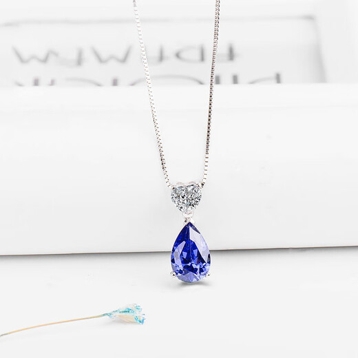 Chirping Sapphire Necklace S925 Silver Heart-Shaped Water Drop Gemstone Necklace Clavicle Chain Girls Tanzanite Sapphire Pendant 925 Sterling Silver Platinum Plated Pendant Free 925 Silver Necklace