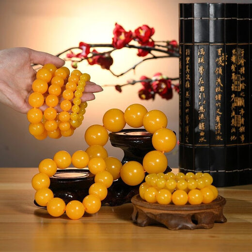 Fat Donglai's same style yellow beeswax bracelet second generation chicken fat amber Buddha beads single circle men's and women's bracelet fashion jewelry 8MM 108 beeswax bracelets