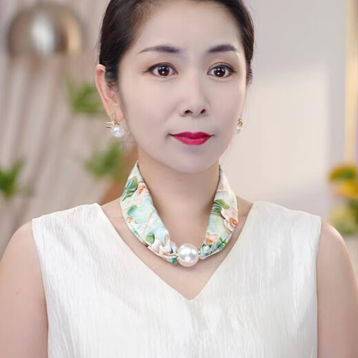 2025夏季新款磁扣印花项链丝巾护颈防晒女颜值锁骨链时尚百搭围巾 风情玫瑰