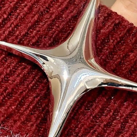 Cross star metal high-end suit brooch women's autumn high-end pin niche sense corsage U68-brooch