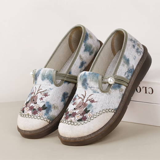 Yidisen 2025 Spring New Old Beijing Chaussures en tissu pour les femmes Polydolile non glissée Broidered Chaussures Lazy People Stomp Flat Chaussures Green 37 (235 mm)