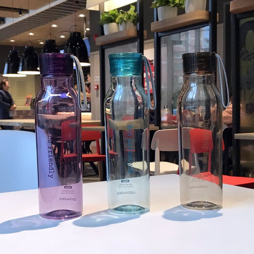 Beibao Jiaole Buckle Water Cup für Männer, Frauen, Grundschüler und Kinder tragbare Sommersaison Plastik für Plastikfesterer Sportbecher kreativer Persönlichkeit Trend 500 ml grüner ABF684+ Cup Pinsel