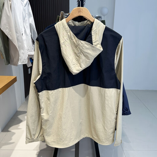 哥伦比亚（Columbia）防晒衣男子25春夏新款户外防泼水夹克外套XE9226 010 黑色 M 175/96A