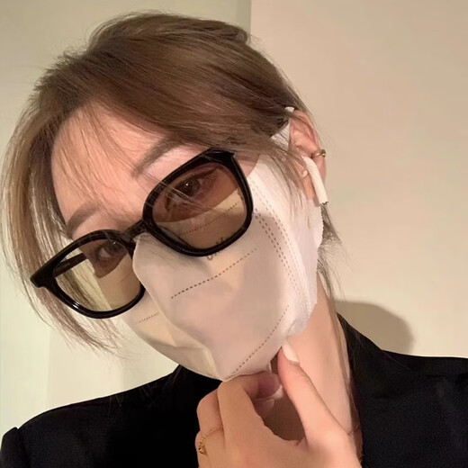 Fenchi (FENCHI) jennie same style sunglasses for women 2025 new high-end sunglasses with sun protection and UV protection, small face