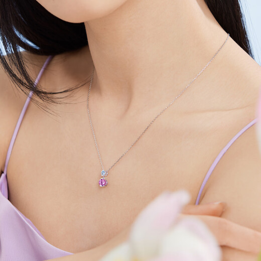 Lukfook Jewelry Platinum 950 Sapphire Aquamarine Small Cherry Platinum Necklace Total weight approximately 3.68 grams