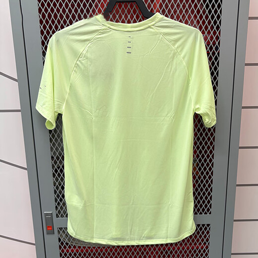 耐克（NIKE）短袖T恤男士2025夏季新款运动服透气跑步训练健身上衣半袖 速干HV5204-701微黄绿 L /175/推荐130-150斤