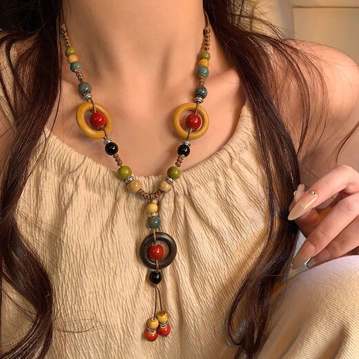 
Lu Shanwu sweater chain boho retro necklace for women new Chinese style exotic ethnic style travel high-end long accessories colored pearl Yunnan style necklace [suspended box]