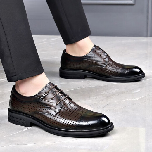 Sustyle International Light Luxury Brand Summer Real Cow Wide Cow Whide Hombres y ropa RESISTANTE 2024 Nuevos zapatos de cuero frío Hogar All Cow Wide Black 13701 44 Tamaño estándar de cuero Tamaño estándar
