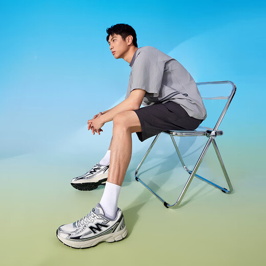 Camel (Camel) Radiant Retro Jogging Men's Shoes Mesh Sports Sports Sports X15B09L7011 White/Silver 42