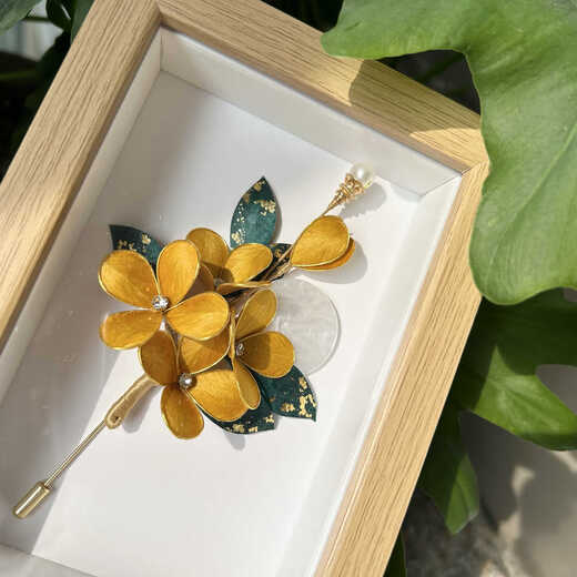 Shien Intangible Cultural Heritage Velvet Flower Purely Handmade Silk Golden Osmanthus Brooch Chinese Style Clothes Accessories Gifts for Best Friends, Teachers and Elders Golden Osmanthus + Paper Box