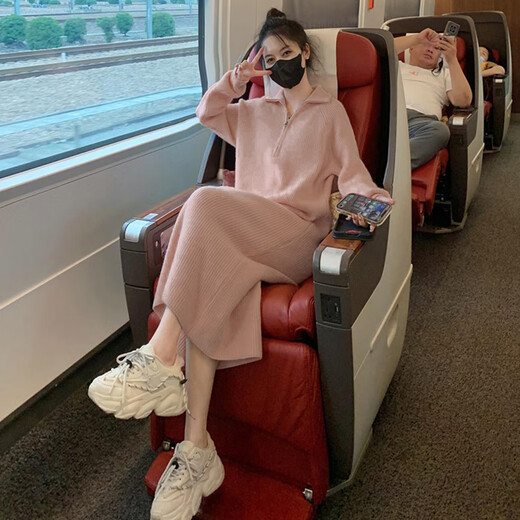 现宝莲长裙粉色针织连衣裙子女装2025流行开春装韩系穿搭一整套 【C23M6189米杏色】【小香风套装 M 45/55kg