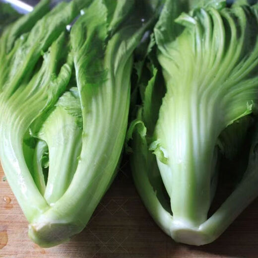 Shuidong sweet mustard seeds, Guangdong pickled cabbage, heat-resistant field farm high-yielding four-season vegetable seeds, Shuidong sweet mustard seeds, randomly packed, original 2 packs, about 2010 grains + fertilizer