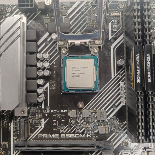 英特尔i3-9100F i5-9400F 9500 9600KF i7-9700KF i9-9900 9代 酷睿 i9 9900T 散片 cpu/保一年