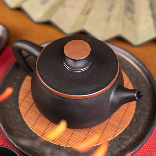 Purple pottery teapot can be lifted, Fengming can be rotated, fully handmade Jianshui Han tile tea making purple clay pot Kung Fu tea set set Purple pottery Hongyun Dangtou teapot 320ml