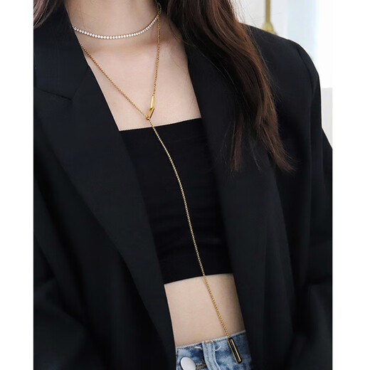 Feiyu simple cold style geometric square adjustable long sweater necklace chain autumn and winter titanium steel 18K gold tassel pendant gold