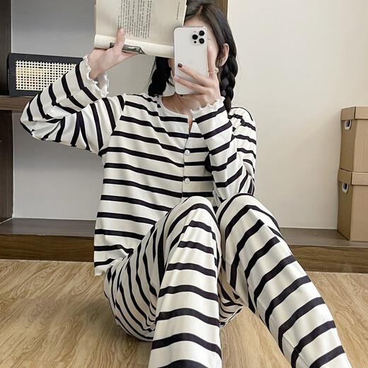 梦特娇（MONTAGUT）今年流行的漂亮套装女2025新款春秋穿搭一整套宽松大码条纹两件套 12401# 均码 m