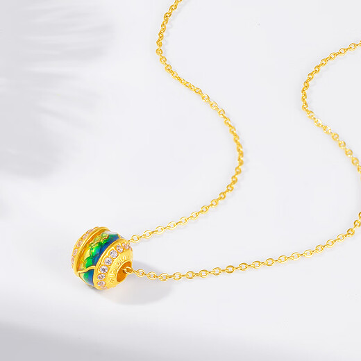 Mingzuan International 18K gold pendant for women painted au750 transfer beads thousands of miles away inlaid clavicle chain as a birthday gift for girlfriend