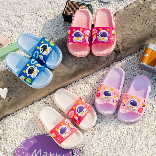 Summer new style cartoon astronaut children's slippers for boys and girls, home comfort slippers, cute slippers that can be worn outside, gray 34-35