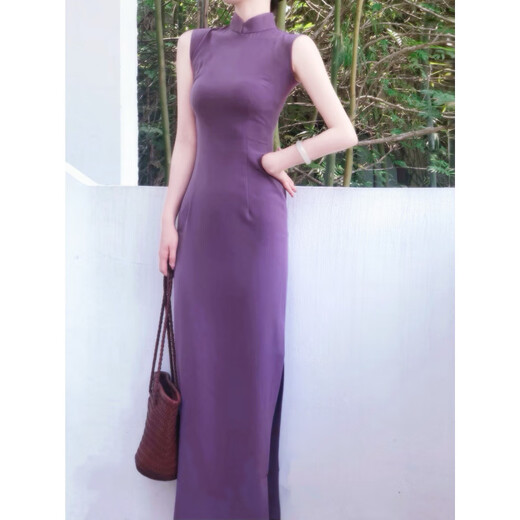 Im neuen chinesischen Stil des europäischen (Yiou) White Purpur modifizierten Cheongsam -Rock